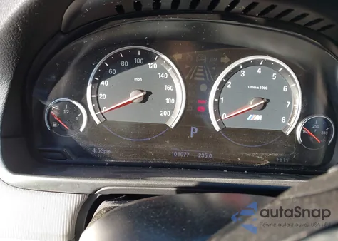 2013 BMW M5 from USA, damaged, VIN WBSFV9C56DD097039